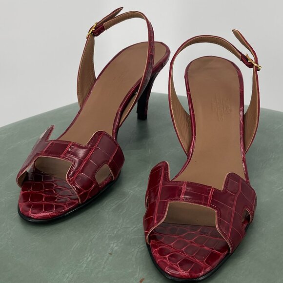 Vintage 1990s HERMES Red Alligator Peep Toe Sandal Shoes - Picture 1 of 8
